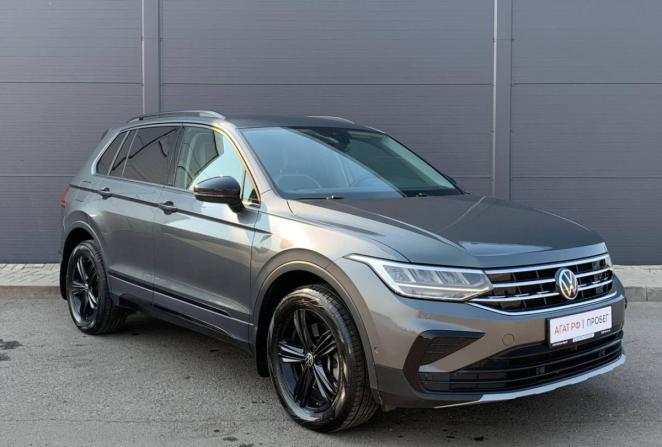 Volkswagen Tiguan II Рестайлинг с пробегом 2021 года, цена 3 150 000 рублей, 75333 км, внедорожник, Автокод Объявления