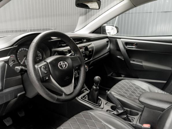 Toyota Corolla XI (E160 E170 E180) с пробегом 2013 года, цена 1 250 000 рублей, 166260 км, седан, Автокод Объявления