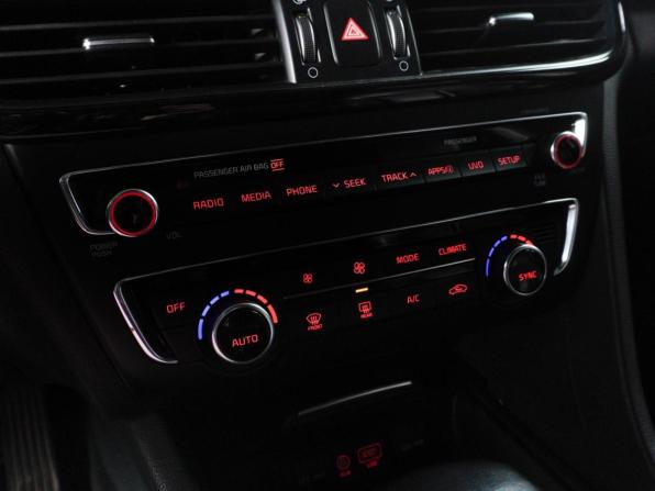 Kia Optima IV с пробегом 2017 года, цена 1 590 000 рублей, 124240 км, седан, Автокод Объявления
