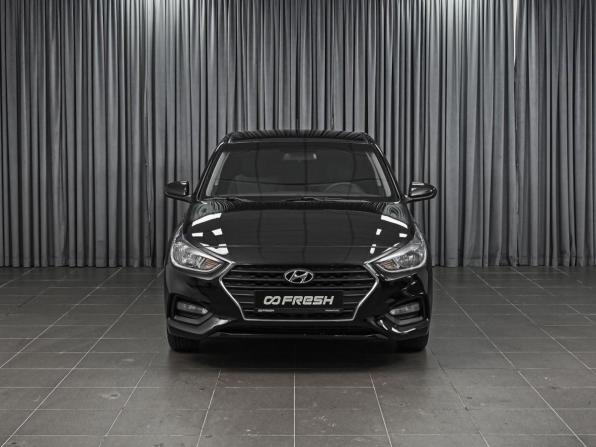 Hyundai Solaris II с пробегом 2019 года, цена 1 378 000 рублей, 106922 км, седан, Автокод Объявления