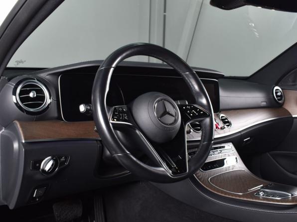Mercedes-Benz E-Класс V (W213 S213 C238) Рестайлинг с пробегом 2021 года, цена 5 984 997 рублей, 71439 км, седан, Автокод Объявления
