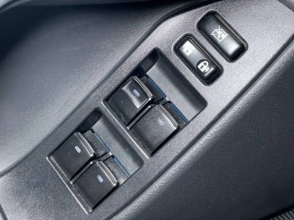 Toyota Verso I с пробегом 2012 года, цена 1 040 000 рублей, 262555 км, компактвэн, Автокод Объявления
