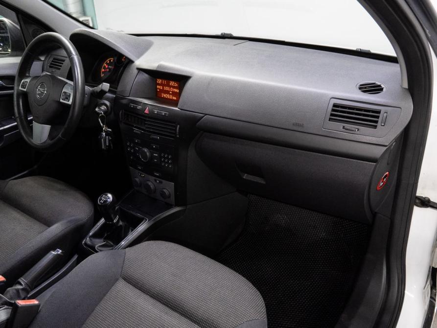 Opel Astra H Рестайлинг Тюмень  - изображение 15