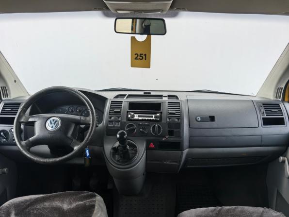 Volkswagen Transporter T5 с пробегом 2006 года, цена 850 000 рублей, 281000 км, минивэн, Автокод Объявления