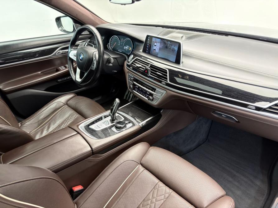 BMW 7 серии VI (G11/G12) Москва  - изображение 15