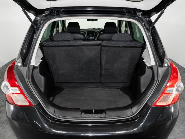 Nissan Tiida I с пробегом 2009 года, цена 695 000 рублей, 184965 км, хэтчбек, Автокод Объявления