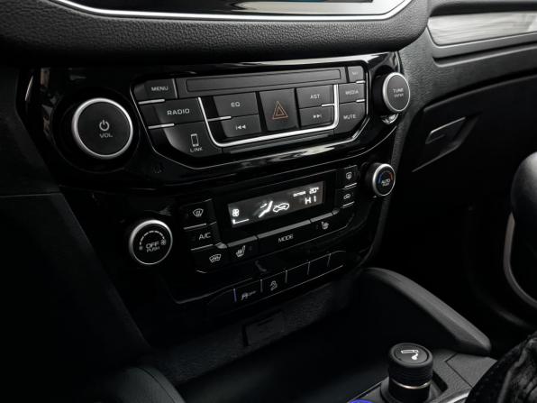 Geely Emgrand X7 I Рестайлинг 2 с пробегом 2019 года, цена 1 075 000 рублей, 141417 км, внедорожник, Автокод Объявления