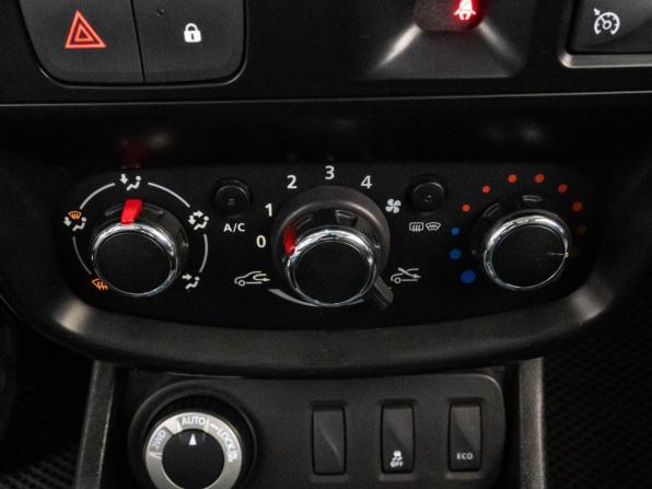 Nissan Terrano III (D10) с пробегом 2018 года, цена 1 499 000 рублей, 82701 км, внедорожник, Автокод Объявления