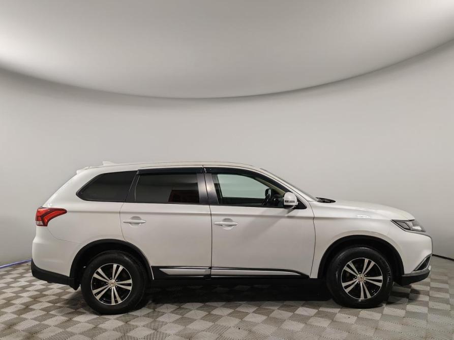 Mitsubishi Outlander III Рестайлинг 2 Москва  - изображение 4