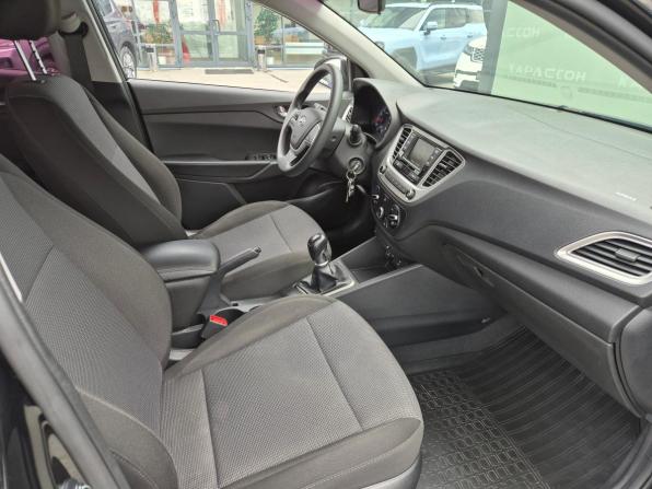 Hyundai Solaris II Рестайлинг с пробегом 2020 года, цена 1 425 000 рублей, 54600 км, седан, Автокод Объявления