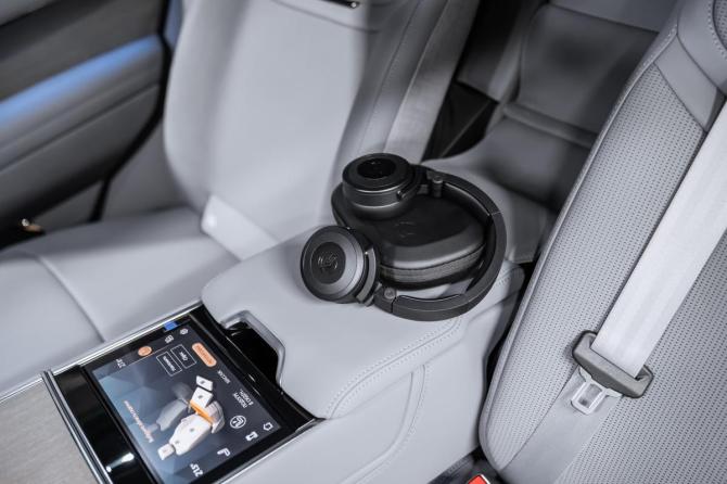 Новый Land Rover Range Rover V 2025 года, цена 35 500 000 рублей, внедорожник, Автокод Объявления
