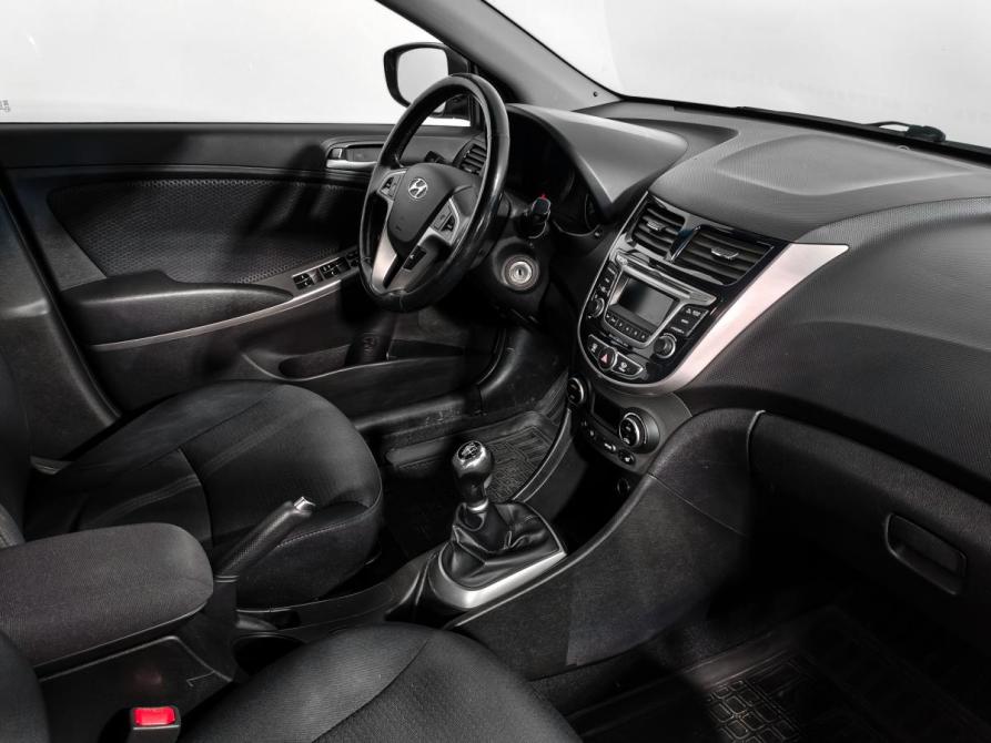 Hyundai Solaris I Рестайлинг Санкт-Петербург  - изображение 13