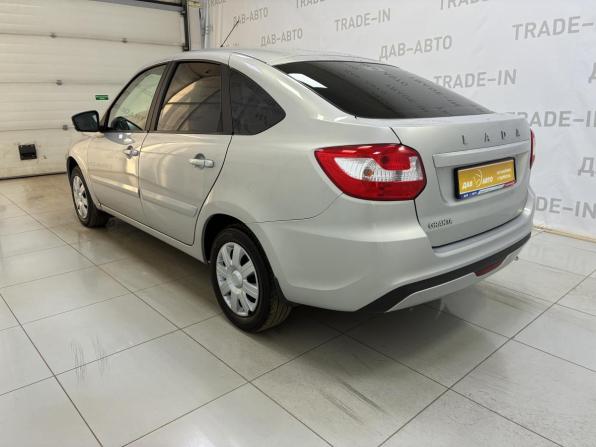 Lada (ВАЗ) Granta I Рестайлинг с пробегом 2021 года, цена 616 000 рублей, 120000 км, хэтчбек, Автокод Объявления