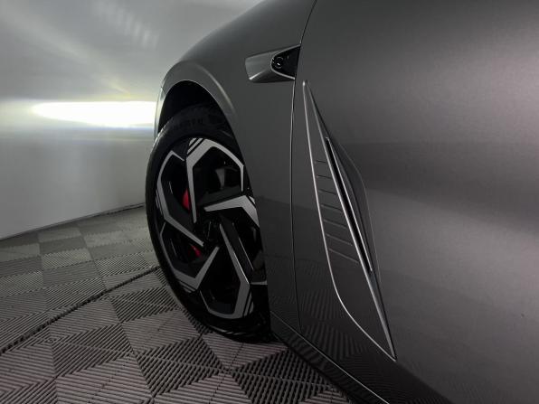 Exeed Exlantix ES с пробегом 2025 года, цена 5 280 000 рублей, 3500 км, седан, Автокод Объявления