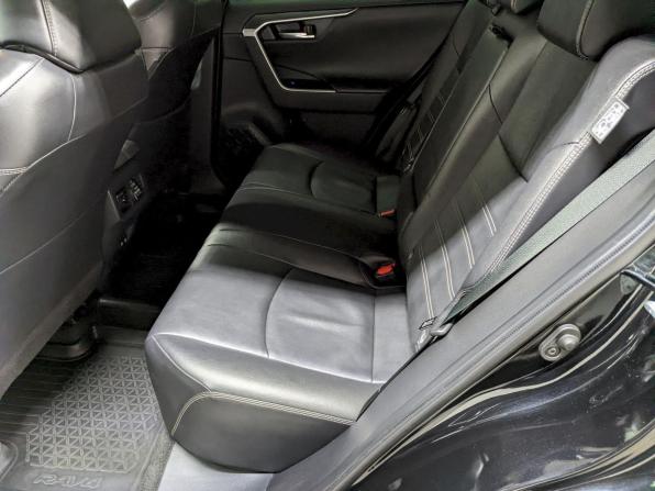 Toyota RAV4 V (XA50) с пробегом 2021 года, цена 3 750 000 рублей, 118626 км, внедорожник, Автокод Объявления