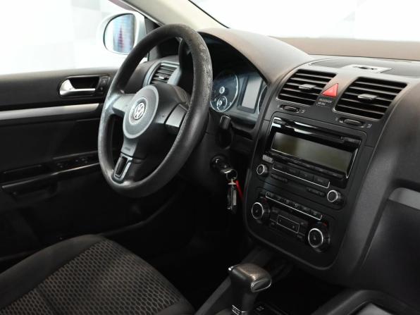Volkswagen Jetta V с пробегом 2010 года, цена 850 000 рублей, 116422 км, седан, Автокод Объявления