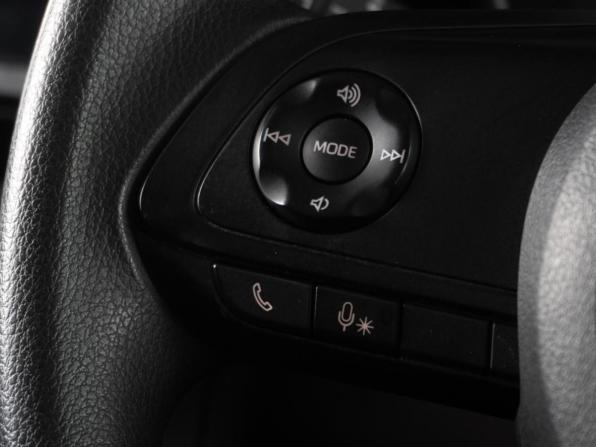 Toyota Roomy I Рестайлинг с пробегом 2022 года, цена 1 099 000 рублей, 80099 км, микровэн, Автокод Объявления