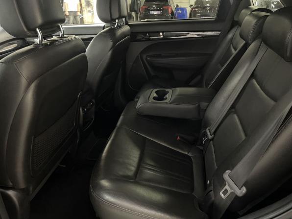 Kia Sorento II Рестайлинг с пробегом 2013 года, цена 1 699 000 рублей, 195179 км, внедорожник, Автокод Объявления
