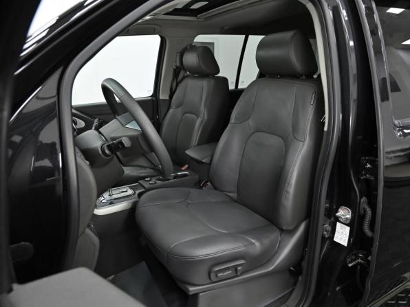 Nissan Pathfinder III Рестайлинг с пробегом 2013 года, цена 1 449 000 рублей, 157000 км, внедорожник, Автокод Объявления