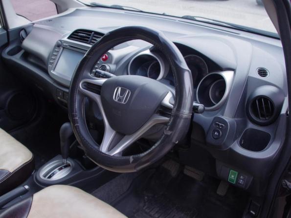 Honda Fit II с пробегом 2012 года, цена 1 070 000 рублей, 100660 км, хэтчбек, Автокод Объявления