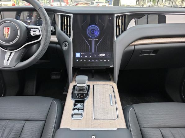 Hongqi HS7 II с пробегом 2025 года, цена 4 700 000 рублей, 517 км, внедорожник, Автокод Объявления