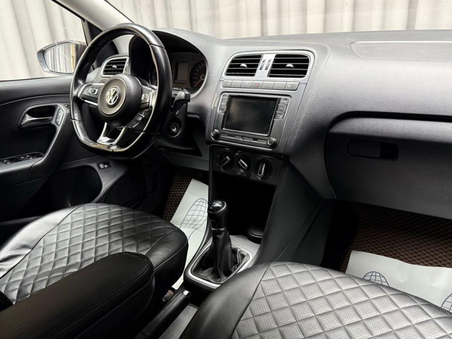 Volkswagen Polo V Рестайлинг Ижевск  - изображение 9
