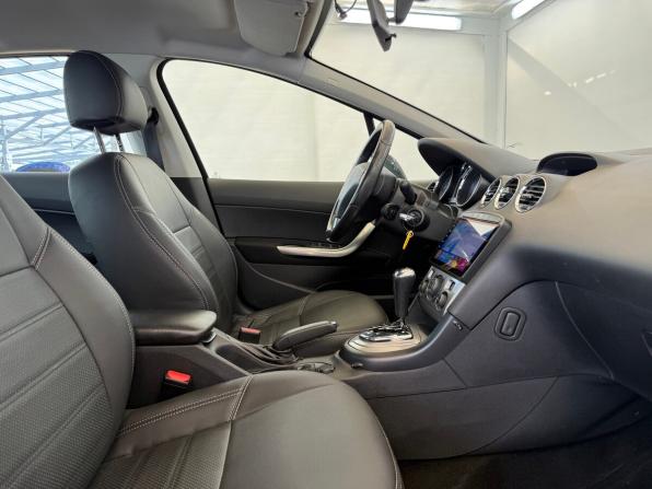 Peugeot 408 I с пробегом 2015 года, цена 750 000 рублей, 149793 км, седан, Автокод Объявления
