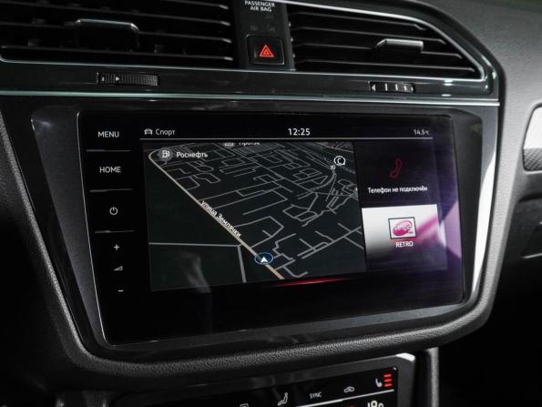 Volkswagen Tiguan II Рестайлинг с пробегом 2021 года, цена 2 498 000 рублей, 240814 км, внедорожник, Автокод Объявления