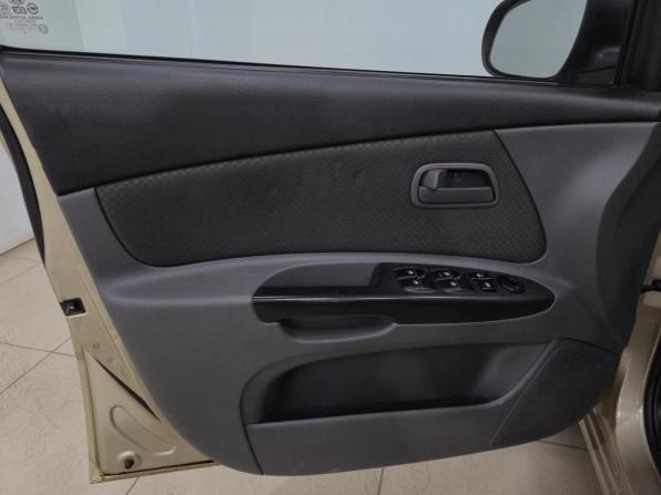 Kia Rio II Рестайлинг с пробегом 2010 года, цена 550 000 рублей, 160500 км, седан, Автокод Объявления