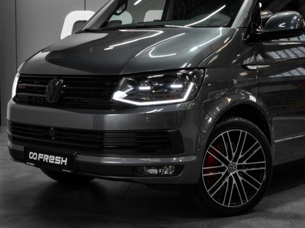 Volkswagen Multivan T6 с пробегом 2018 года, цена 4 669 000 рублей, 146936 км, минивэн, Автокод Объявления