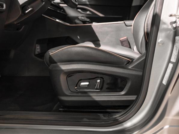 Omoda C5 I с пробегом 2022 года, цена 1 535 000 рублей, 110585 км, внедорожник, Автокод Объявления