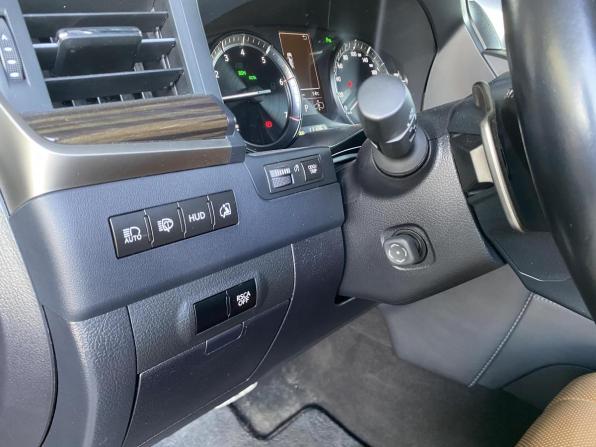 Lexus LX III Рестайлинг 2 с пробегом 2021 года, цена 11 100 000 рублей, 111254 км, внедорожник, Автокод Объявления