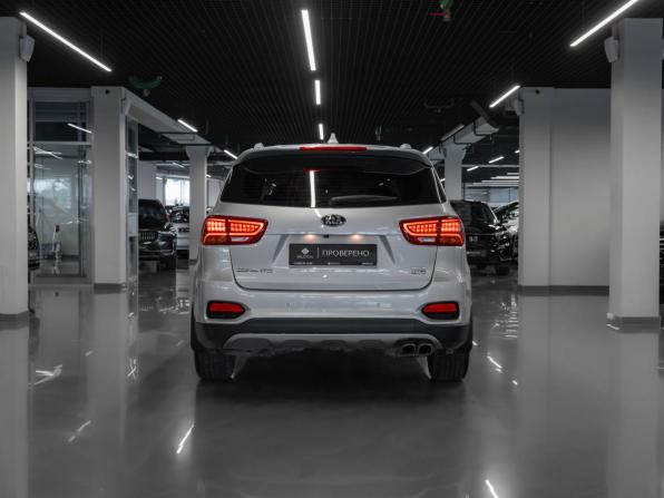 Kia Sorento III Prime Рестайлинг с пробегом 2018 года, цена 2 600 000 рублей, 100910 км, внедорожник, Автокод Объявления