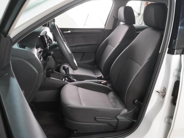 Volkswagen Polo VI с пробегом 2020 года, цена 1 444 000 рублей, 122026 км, лифтбек, Автокод Объявления