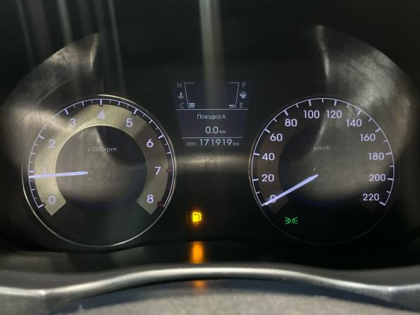 Hyundai Solaris I с пробегом 2011 года, цена 595 000 рублей, 171918 км, хэтчбек, Автокод Объявления