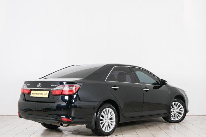Toyota Camry VII (XV50) Рестайлинг с пробегом 2015 года, цена 1 999 000 рублей, 202000 км, седан, Автокод Объявления