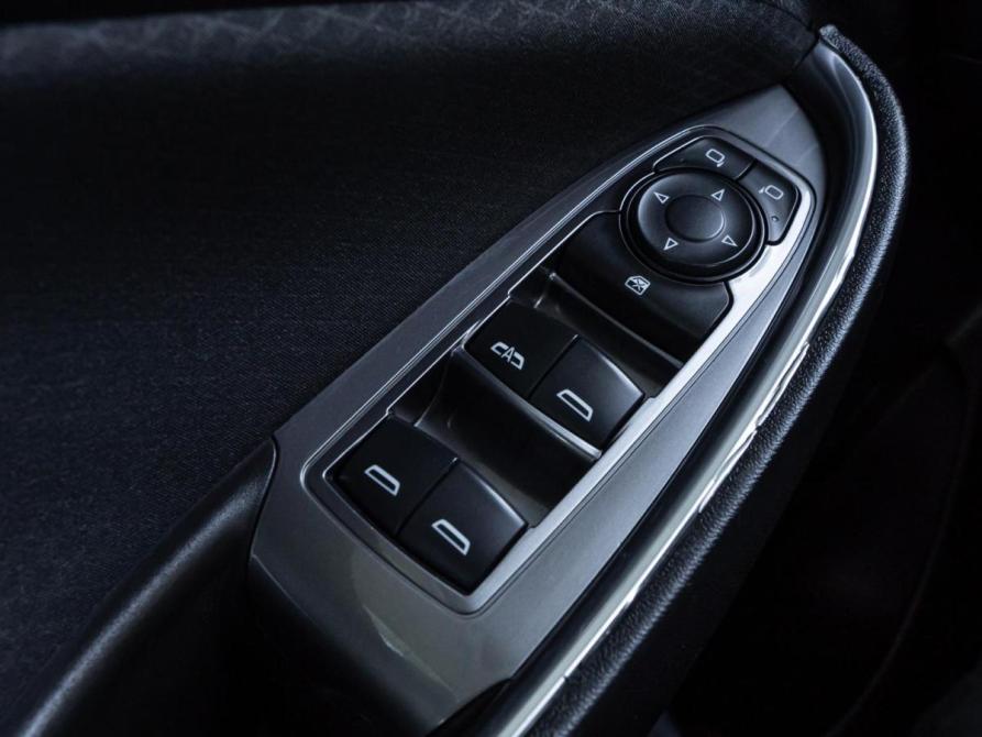 Chevrolet Malibu IX Рестайлинг Волгоград  - изображение 18