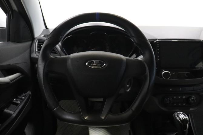 Lada (ВАЗ) Vesta I с пробегом 2021 года, цена 937 000 рублей, 70735 км, седан, Автокод Объявления
