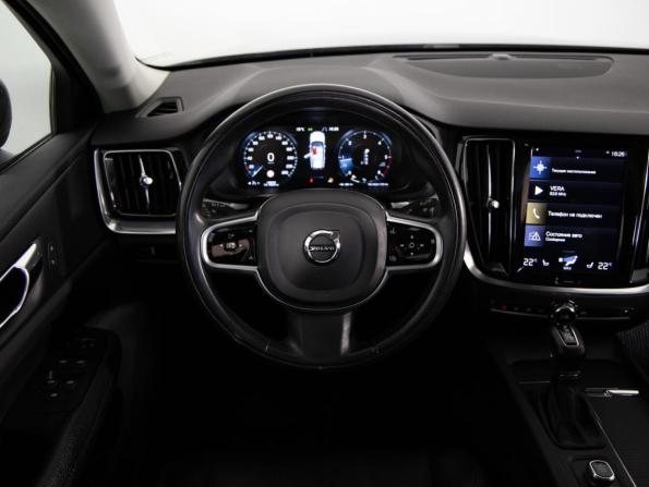 Volvo V60 II с пробегом 2019 года, цена 2 199 000 рублей, 199658 км, универсал, Автокод Объявления