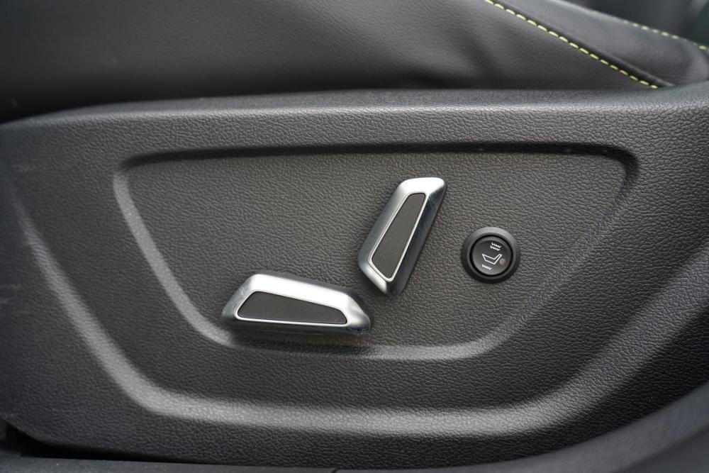 Geely Coolray I Рестайлинг Крым  - изображение 13