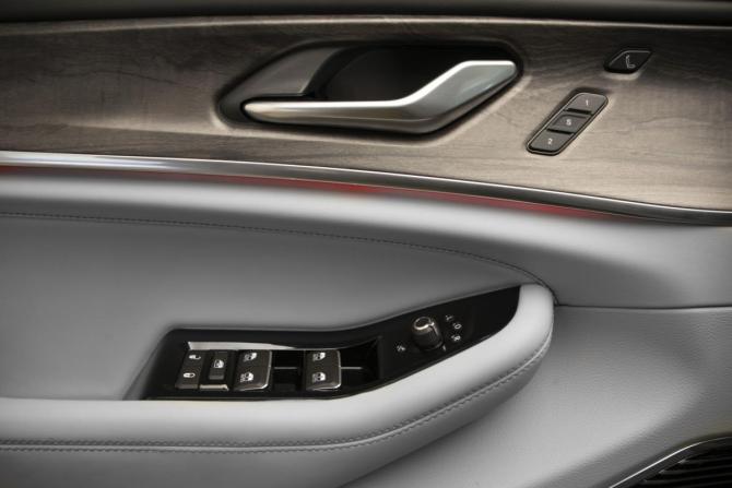 Jeep Grand Cherokee V (WL) с пробегом 2022 года, цена 6 700 000 рублей, 83793 км, внедорожник, Автокод Объявления