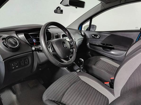 Renault Kaptur I с пробегом 2016 года, цена 1 590 000 рублей, 110165 км, внедорожник, Автокод Объявления
