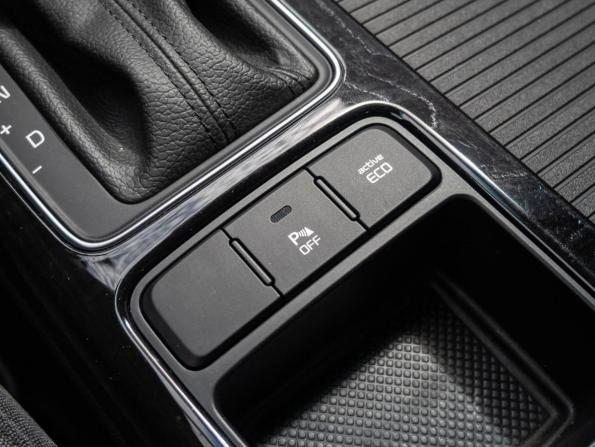 Kia Sorento II Рестайлинг с пробегом 2019 года, цена 2 380 000 рублей, 62907 км, внедорожник, Автокод Объявления