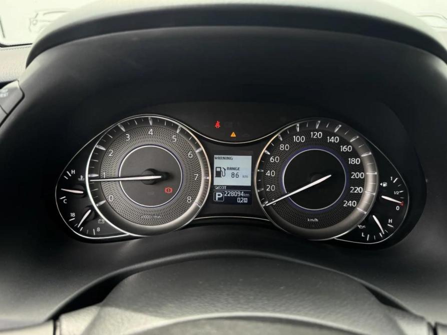 Infiniti QX80 I Набережные Челны  - изображение 29