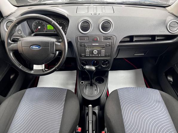 Ford Fusion I Рестайлинг с пробегом 2007 года, цена 595 000 рублей, 106248 км, хэтчбек, Автокод Объявления