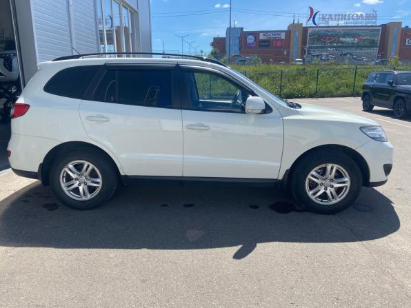 Hyundai Santa Fe II Рестайлинг с пробегом 2011 года, цена 990 000 рублей, 254000 км, внедорожник, Автокод Объявления