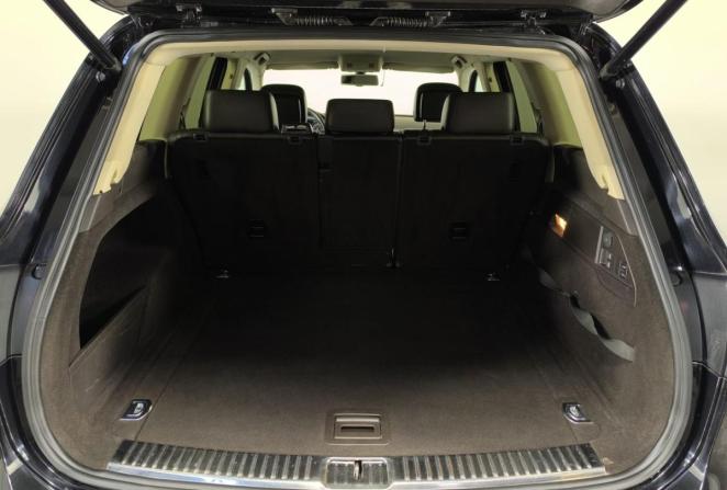 Volkswagen Touareg II с пробегом 2012 года, цена 1 990 000 рублей, 177307 км, внедорожник, Автокод Объявления