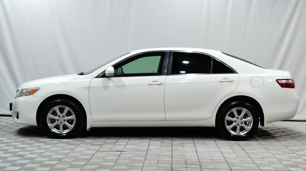 Toyota Camry VI (XV40) Рестайлинг Нижневартовск  - изображение 8