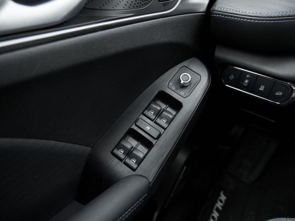 Haval Jolion I Рестайлинг с пробегом 2025 года, цена 2 242 100 рублей, 14168 км, внедорожник, Автокод Объявления