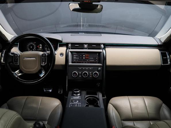 Land Rover Discovery V с пробегом 2018 года, цена 3 100 000 рублей, 165157 км, внедорожник, Автокод Объявления